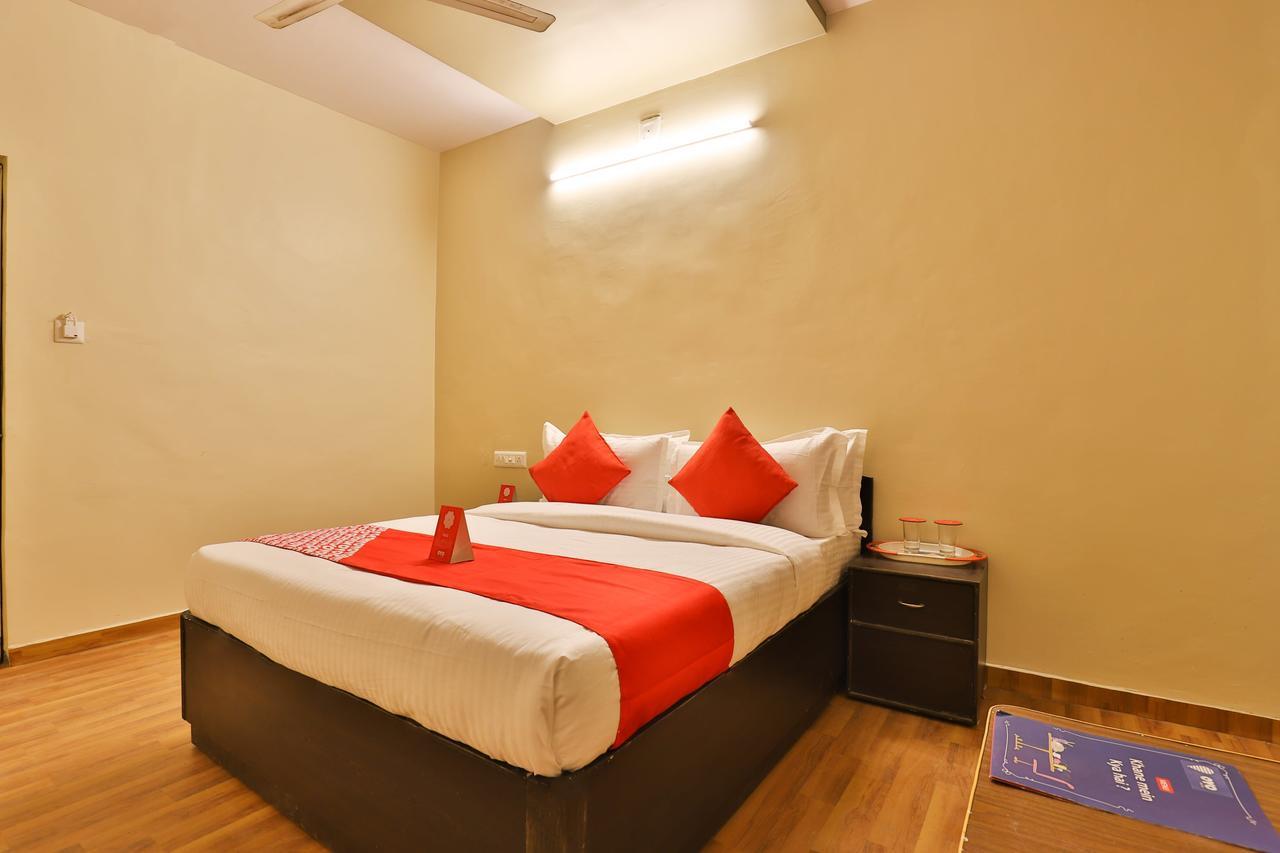 Oyo 11427 Hotel Kalyan Ahmadábád Exteriér fotografie