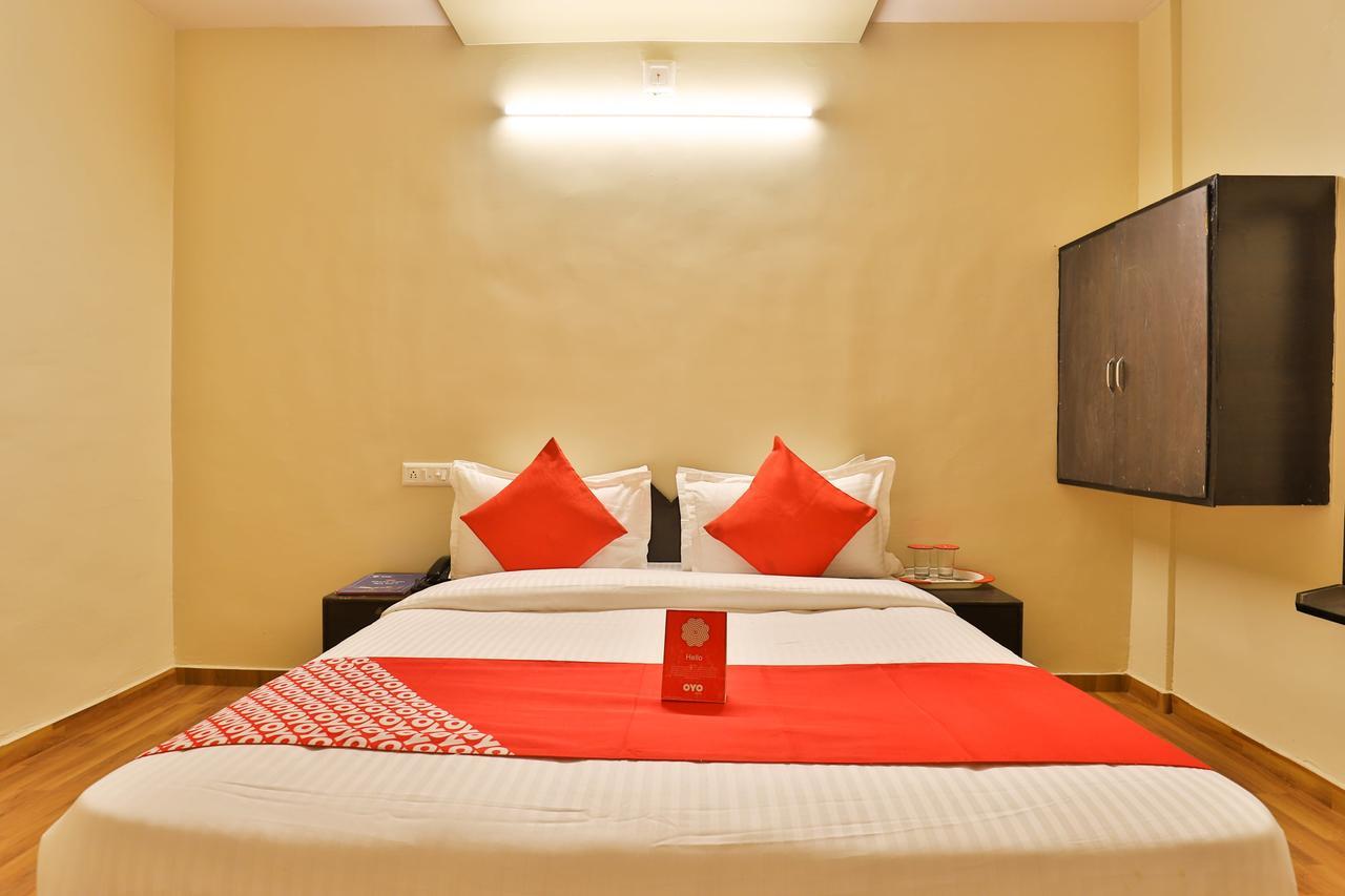 Oyo 11427 Hotel Kalyan Ahmadábád Exteriér fotografie